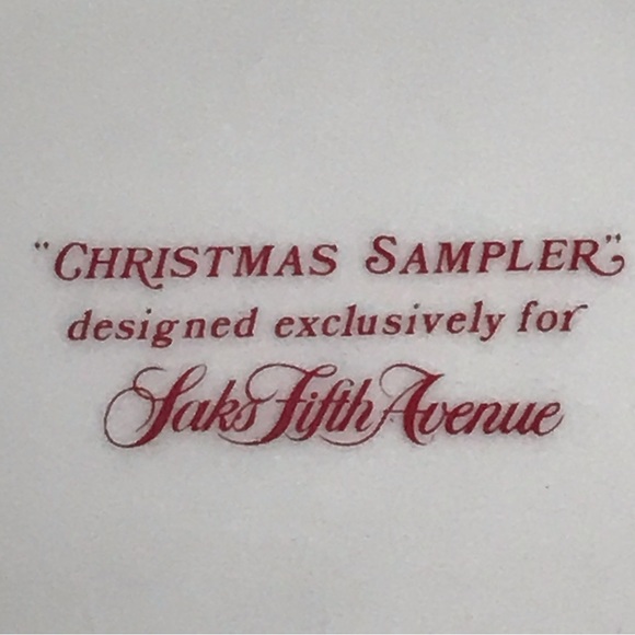 Set of 4 “Christmas Sampler” Appetizer/Salad 7.5" Plates By SAKS FIFTH AVE - VTG - Picture 13 of 16